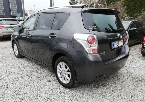 Toyota Verso cena 35900 przebieg: 187000, rok produkcji 2012 z Piastów małe 277